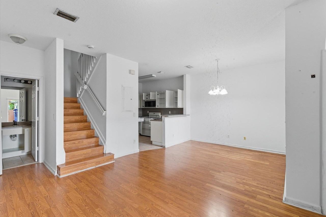 1407 S Santa Catalina Cir - Photo 2 of 12