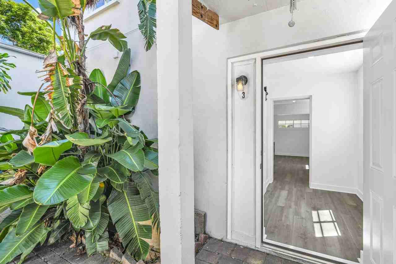 818 N Dixie Hwy Apt 3 - Photo 4 of 19