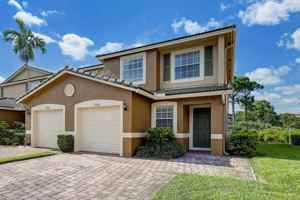 featured image of 2988 Se Lexington Lakes Dr