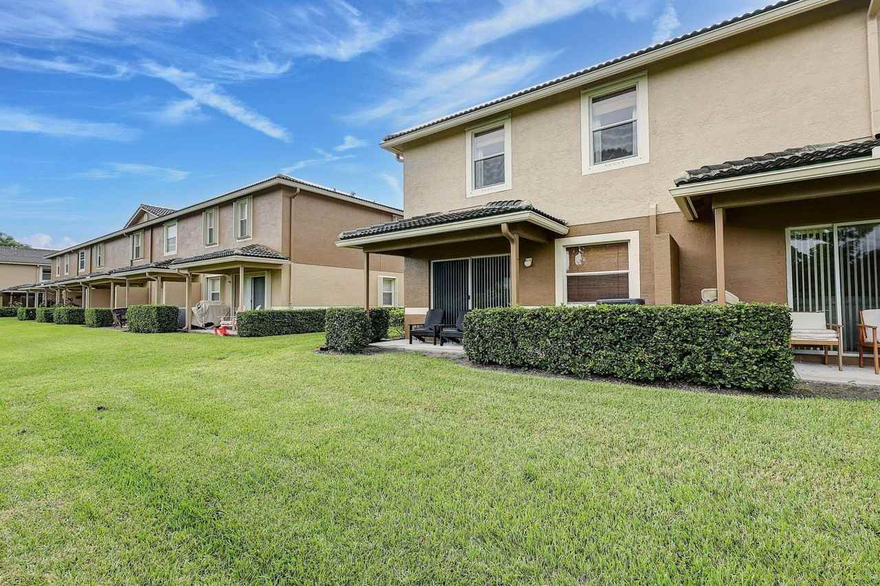 2988 Se Lexington Lakes Dr - Photo 6 of 47