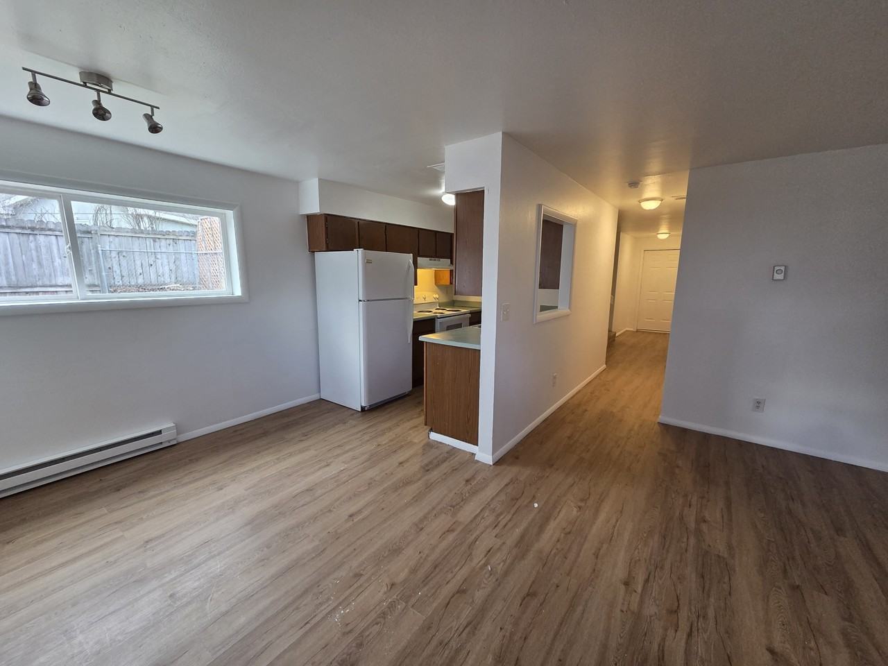 500 South Circle Drive - B #B - Photo 4 of 26