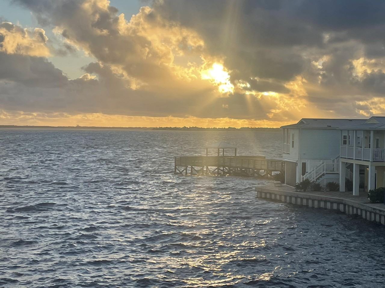 453 Ne Indian River Dr - Photo 4 of 26