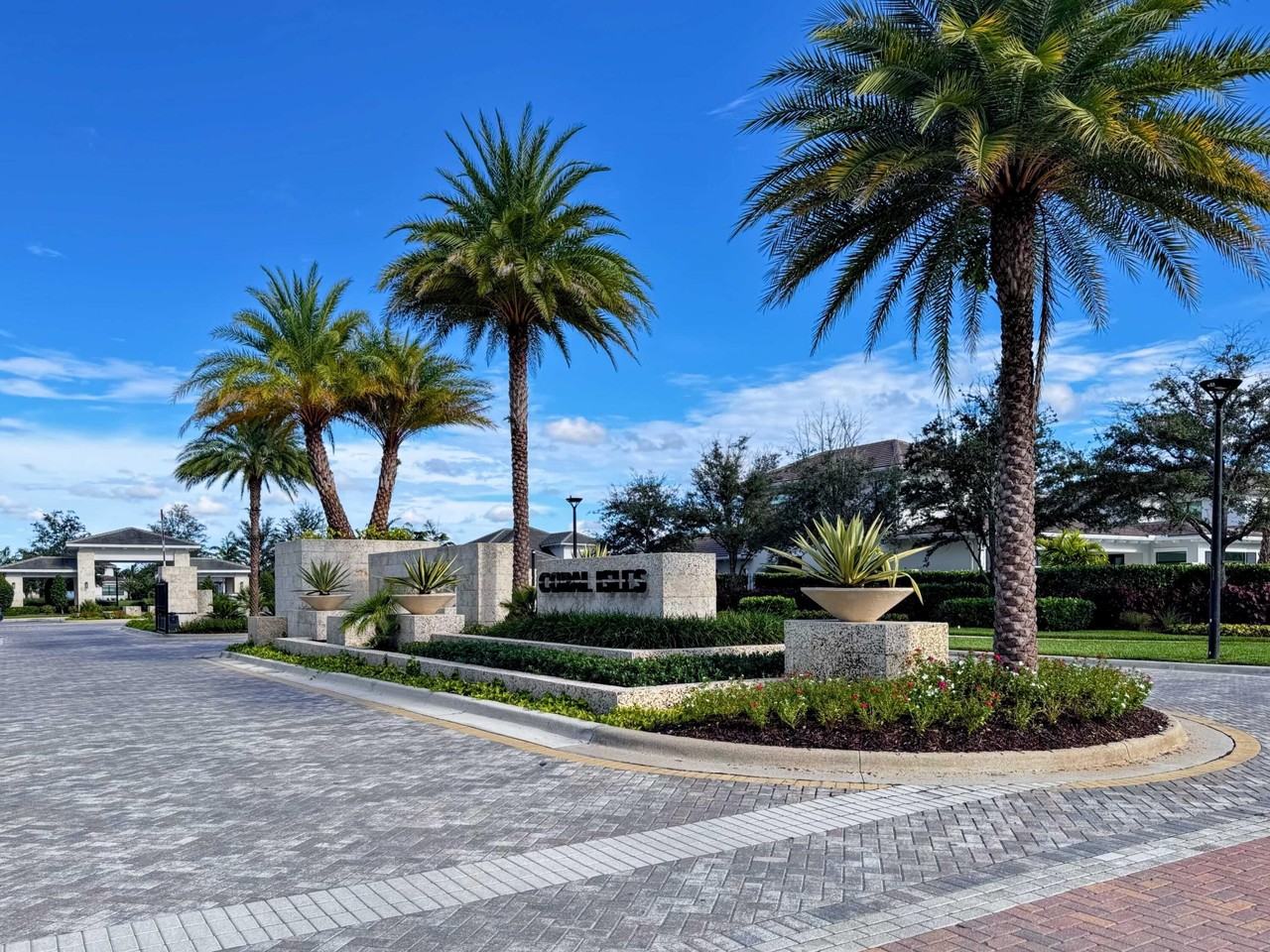 9124 Coral Isles Cir - Photo 3 of 50