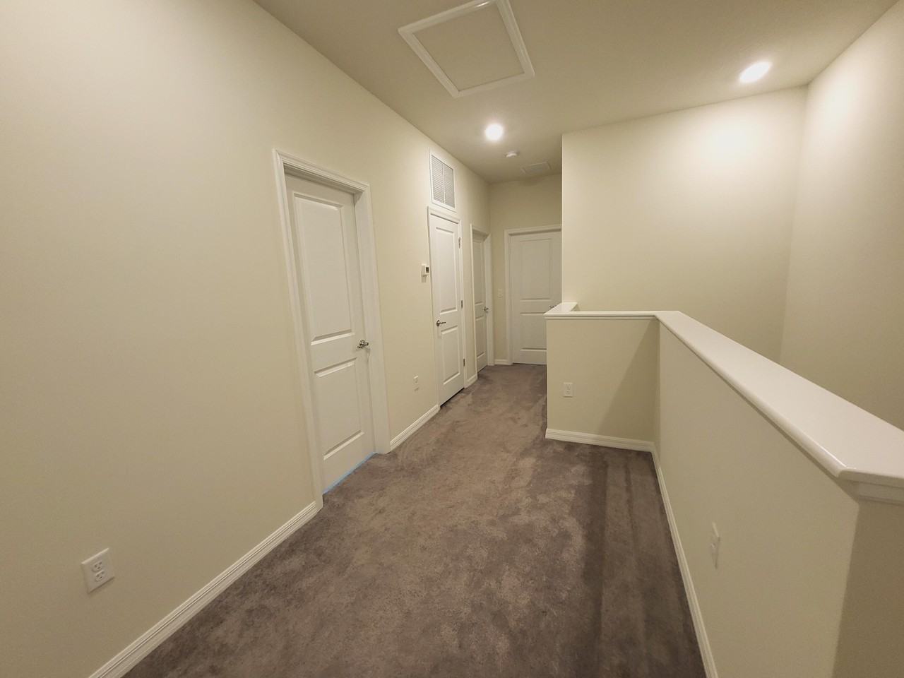2820 Troubadour St - Photo 7 of 28