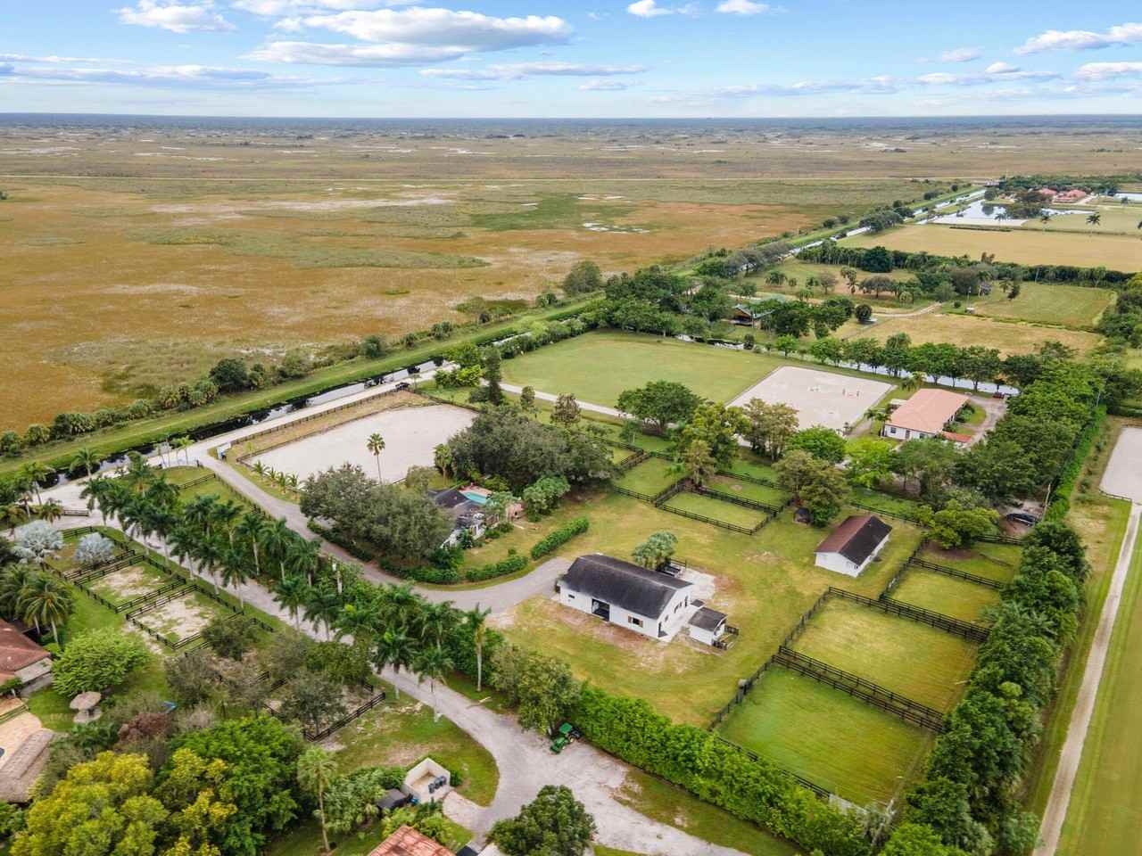 13409 60th St S - Photo 4 of 50