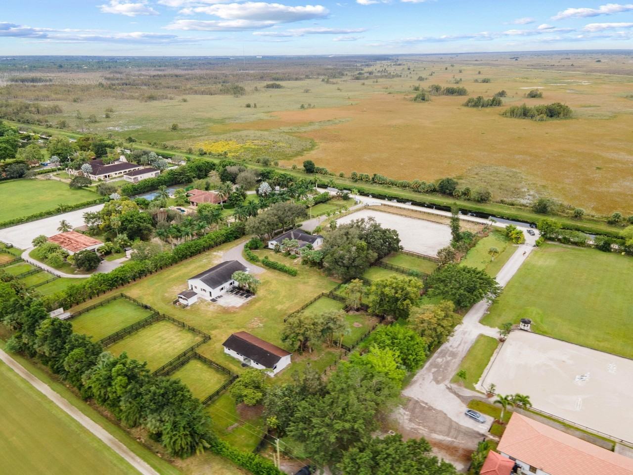 13409 60th St S - Photo 5 of 50