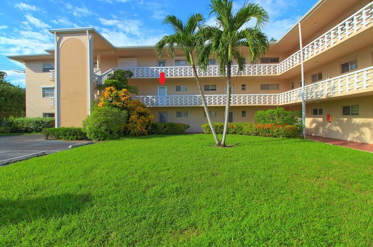 2721 Garden Dr N Apt 202