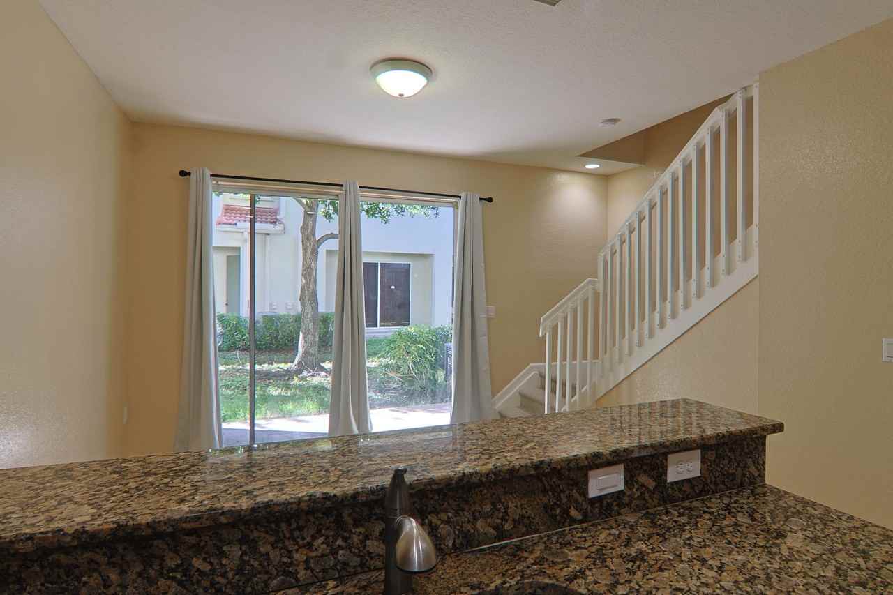 21211 Nw 14th Pl Apt 327 - Photo 4 of 23