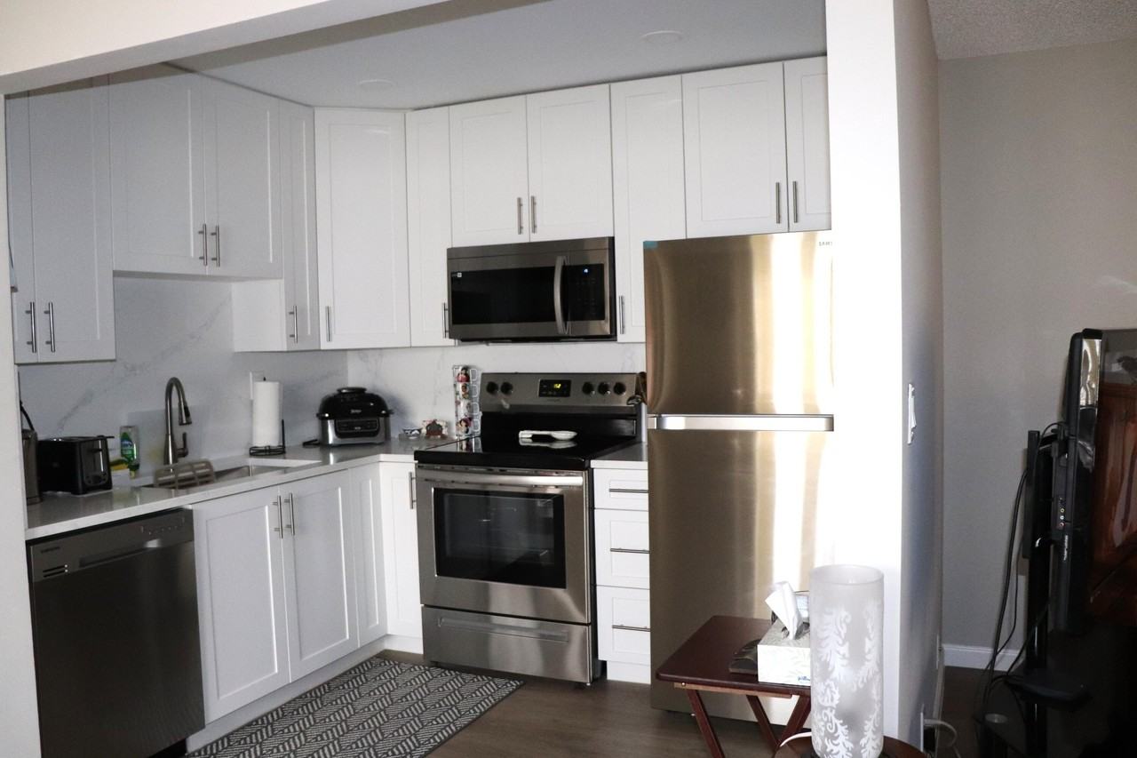 801 Flanders Ter Unit Q - Photo 5 of 15