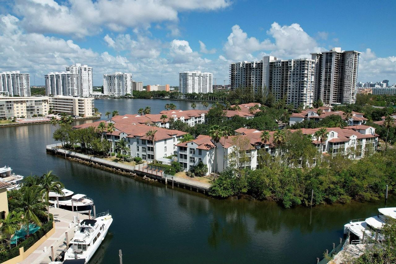 17900 Ne 31st Ct Unit 3203 - Photo 6 of 32