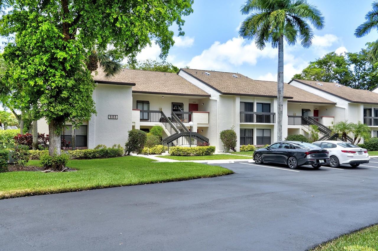 5153 Oak Hill Ln Apt 512 - Photo 2 of 47