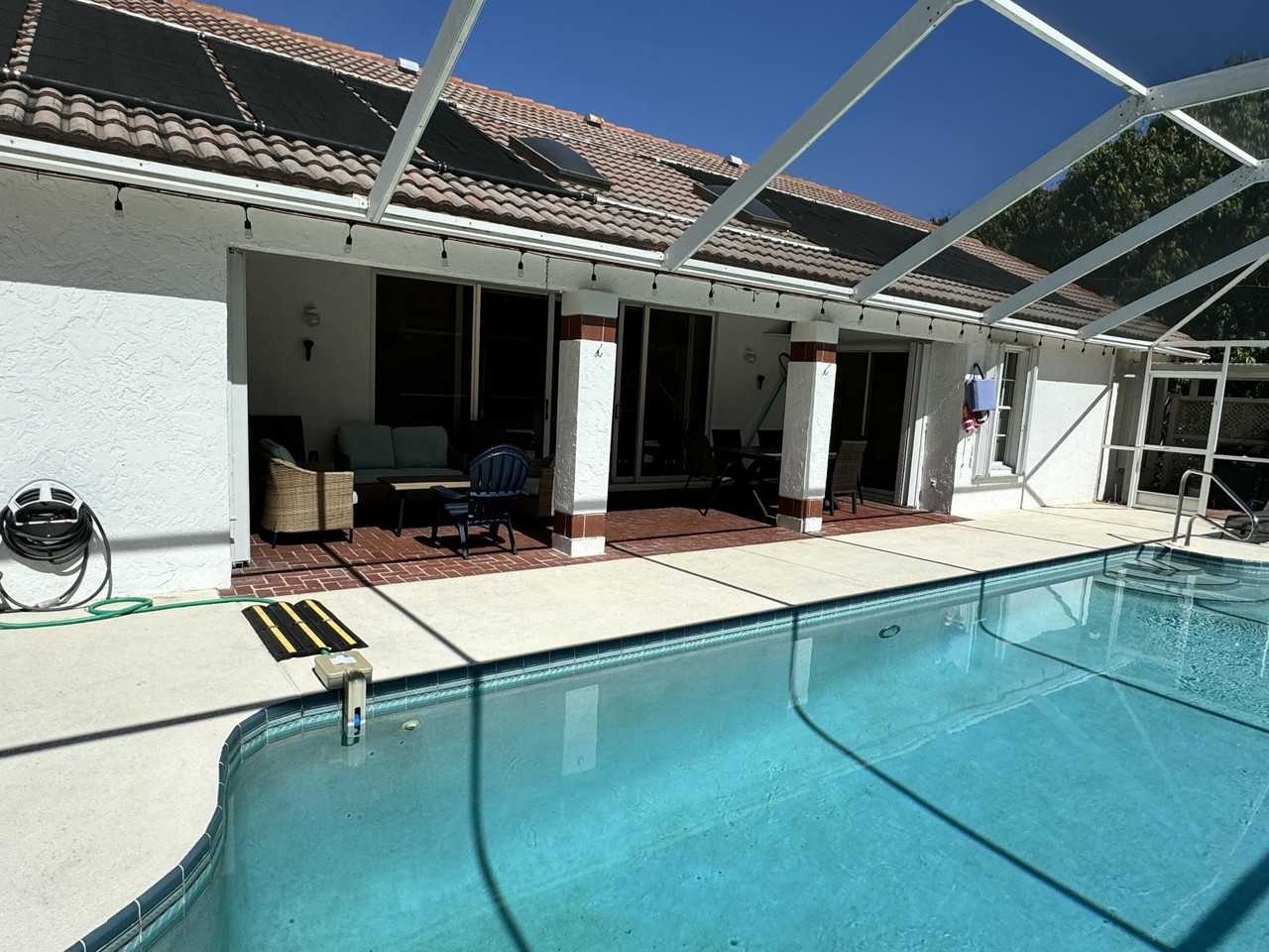 2937 Se Cates Cir - Photo 3 of 43