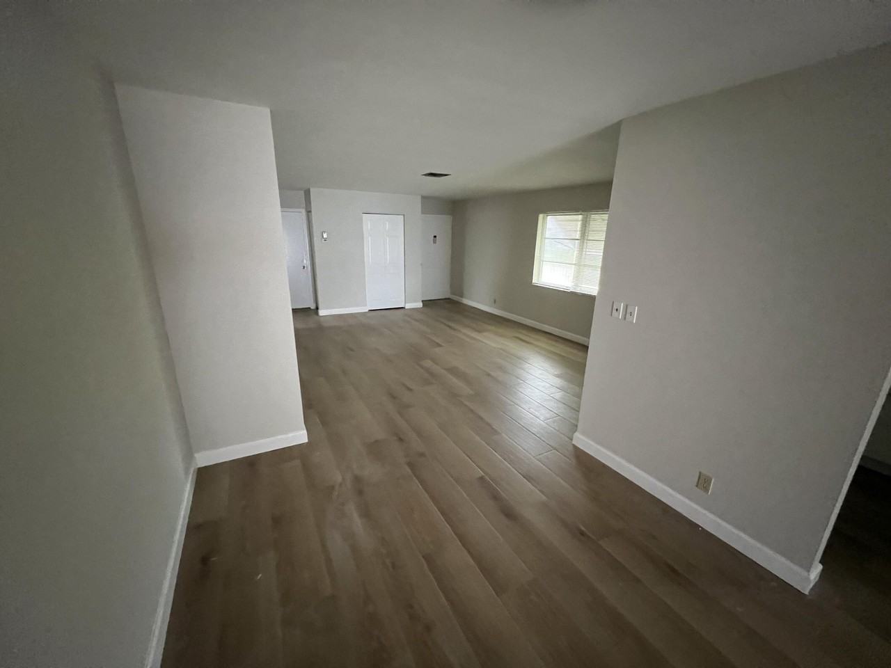 500 Nw 53rd St - Photo 2 of 21