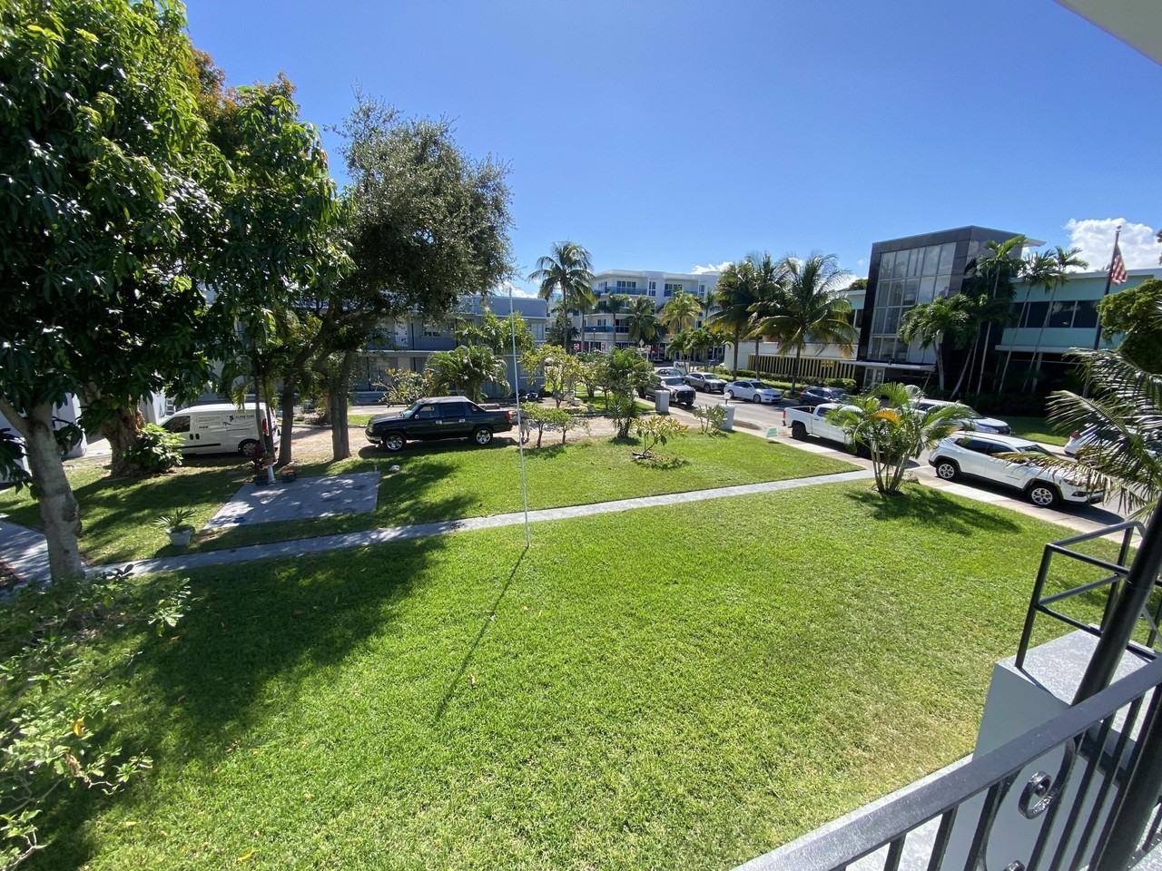 115 Lucerne Ave Unit 4