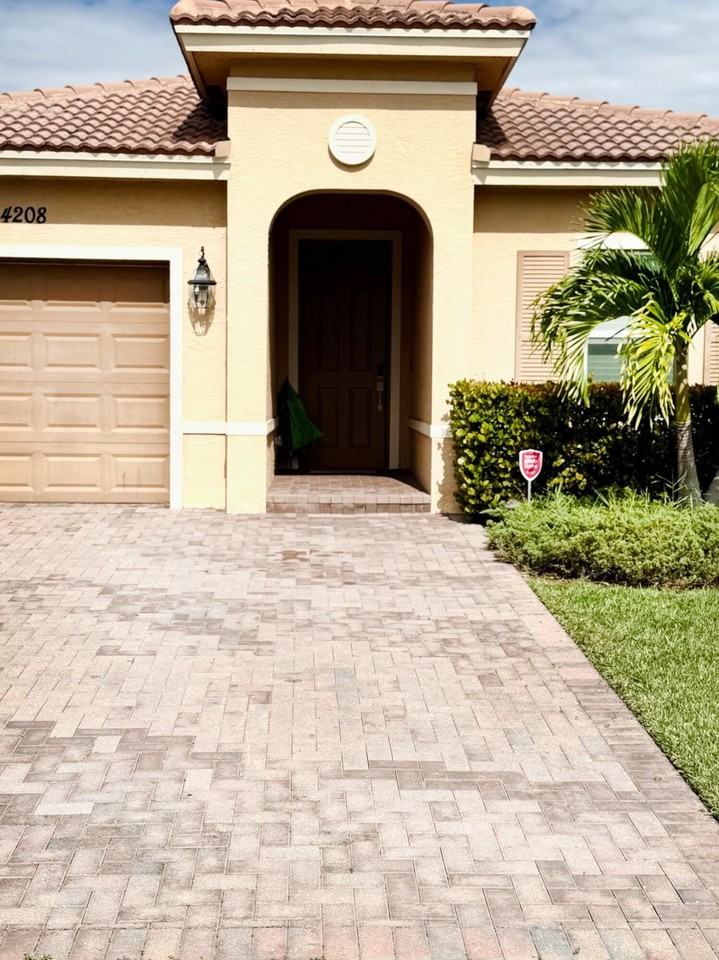 4208 Troon Pl - Photo 2 of 21