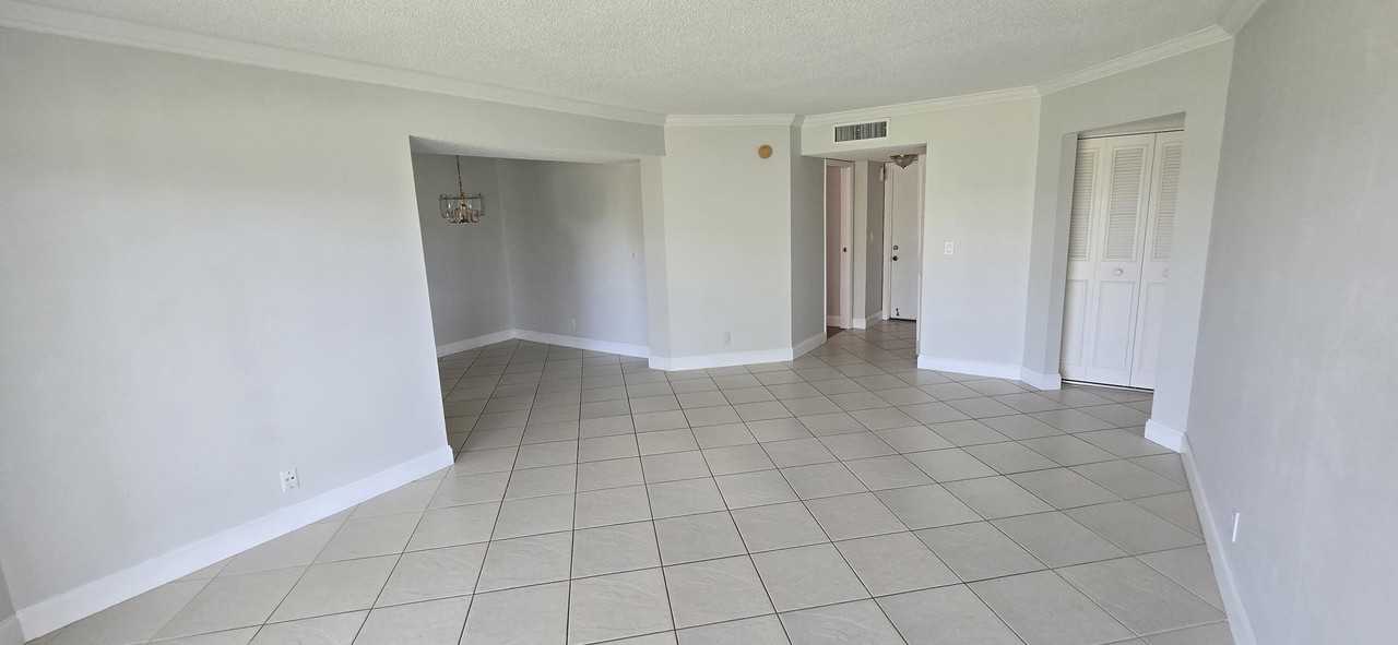 3661 Via Poinciana Apt 306 - Photo 2 of 13