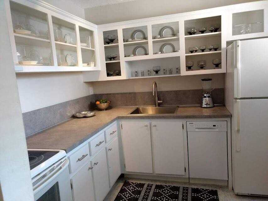 2615 Garden Dr N Apt 207 - Photo 3 of 36