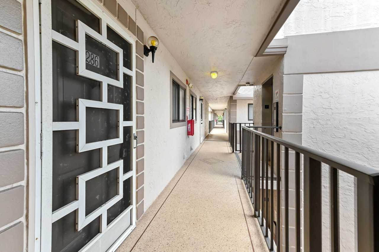 15144 Ashland St Apt 286 - Photo 4 of 29