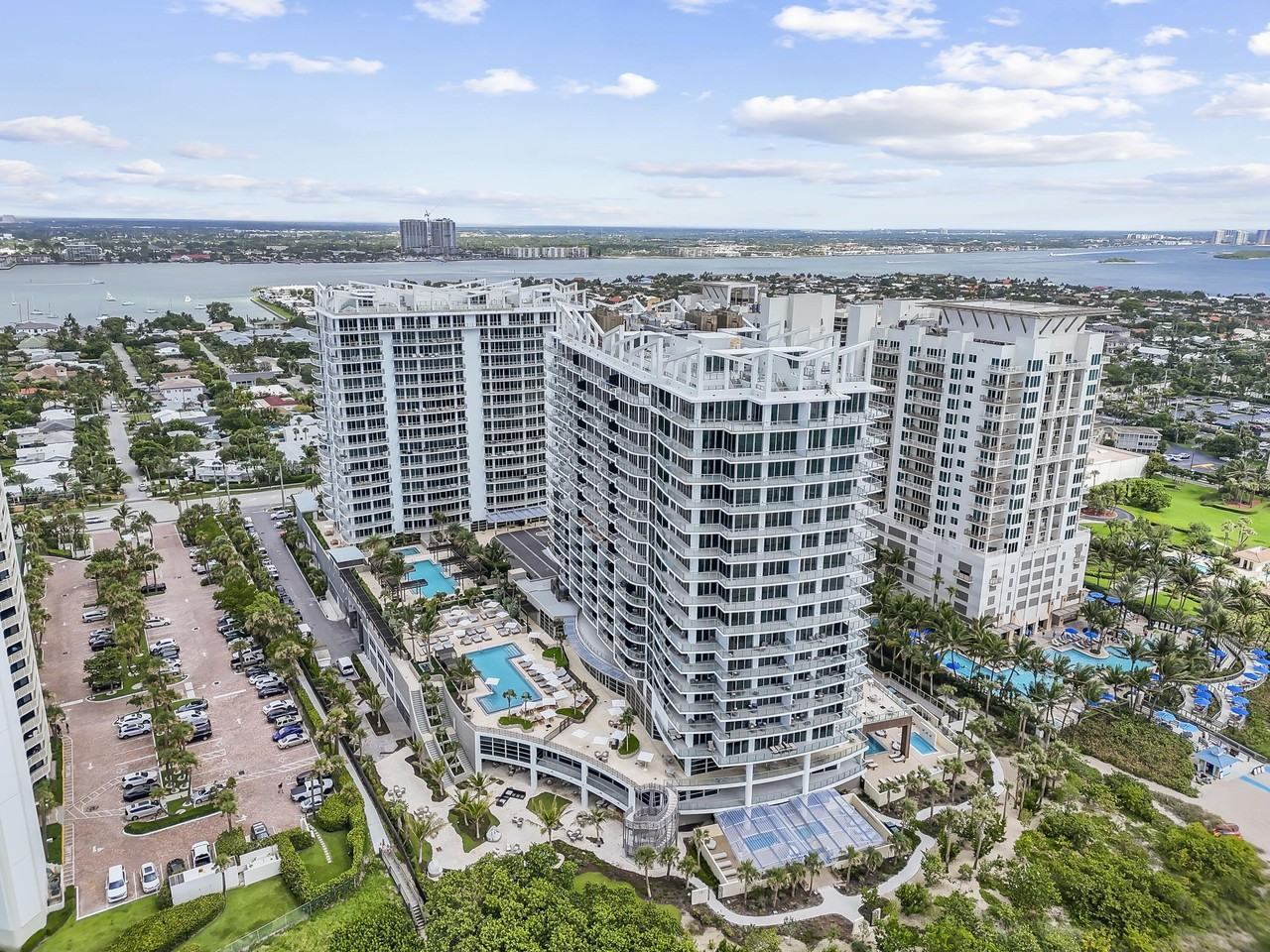 3100 N Ocean Dr Unit H1610 - Photo 7 of 33