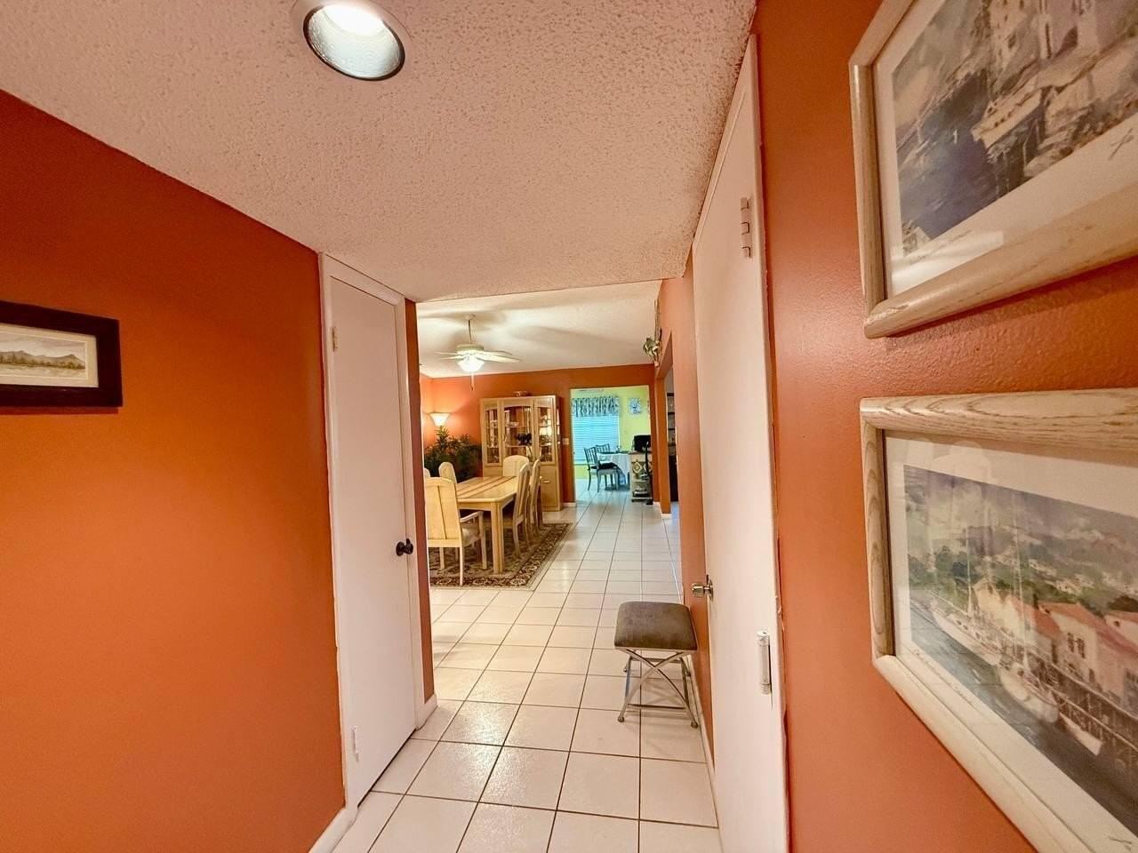 5496 Viburnum Cir - Photo 3 of 14