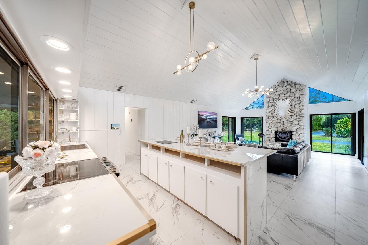 583 Rambling Drive Cir - Photo 7 of 40