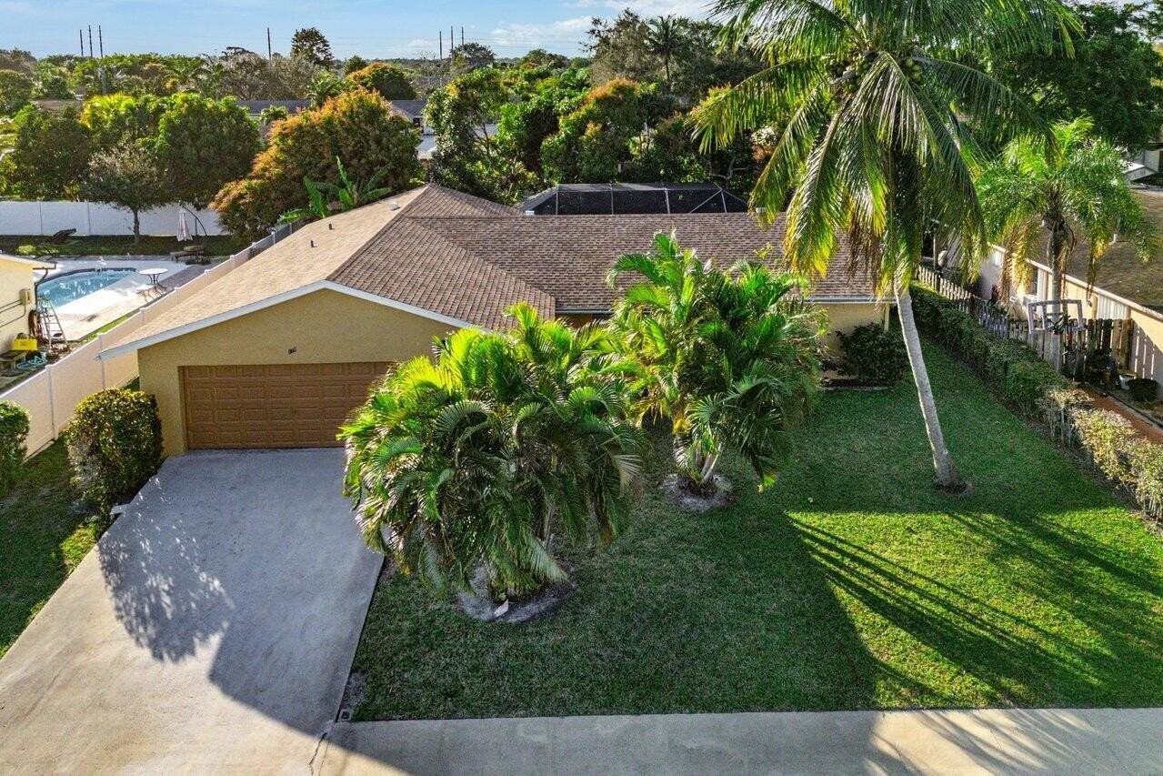 179 Dove Cir - Photo 2 of 46