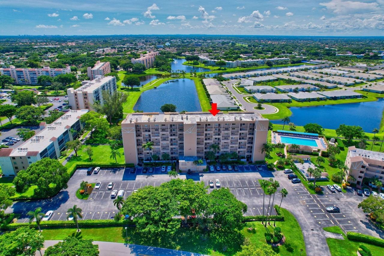 6866 Huntington Ln Apt 806 - Photo 4 of 50