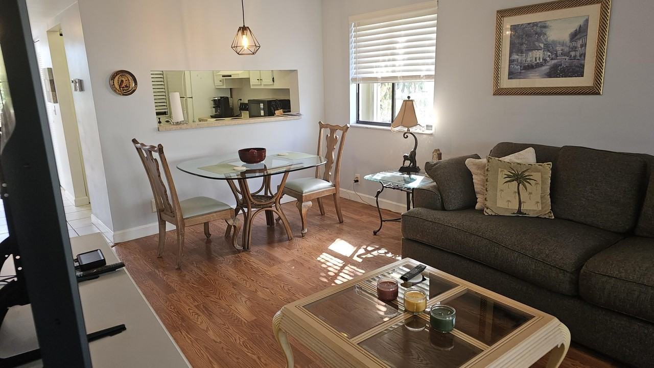 3138 Via Poinciana Apt 209 - Photo 7 of 27