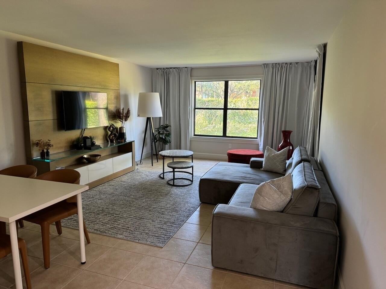 12959 Pennypacker Trl Apt 9 - Photo 2 of 25