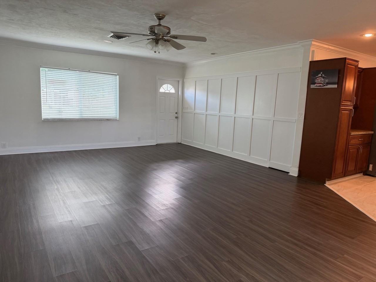 3 Forest Hills Ln - Photo 3 of 13