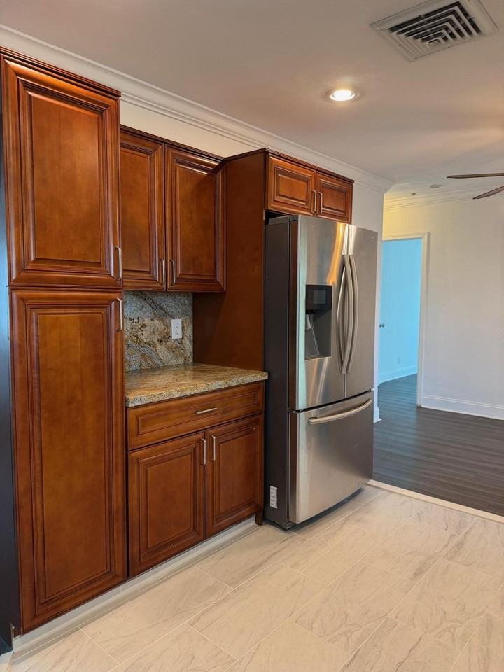 3 Forest Hills Ln - Photo 5 of 13