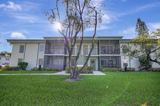 7547 S Oriole Blvd Apt 202 - Photo 1 of 1