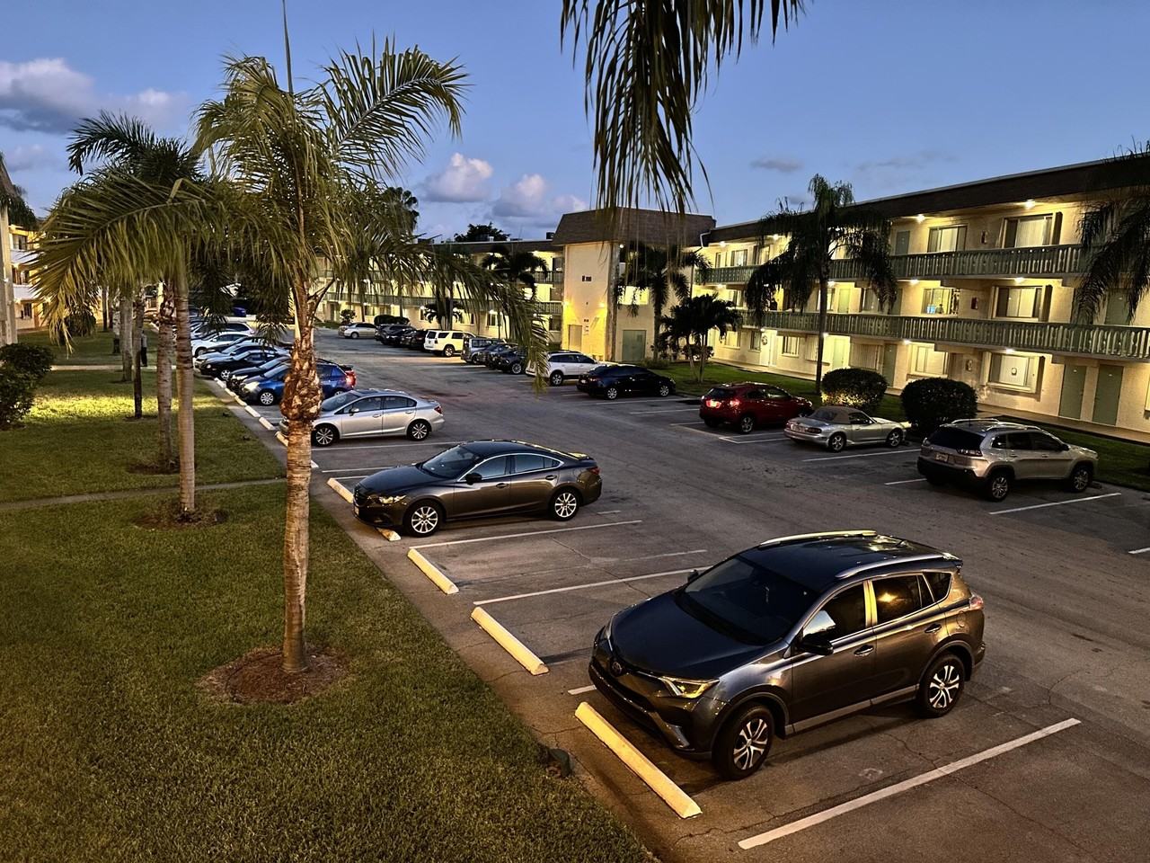 600 Village Green Ct Apt 203 - Photo 2 of 33