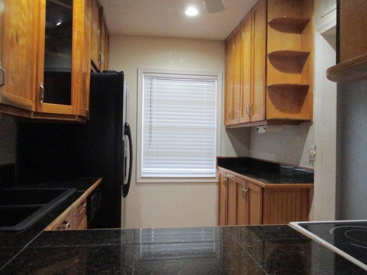 154 Lake Meryl Dr Apt 259 - Photo 3 of 27