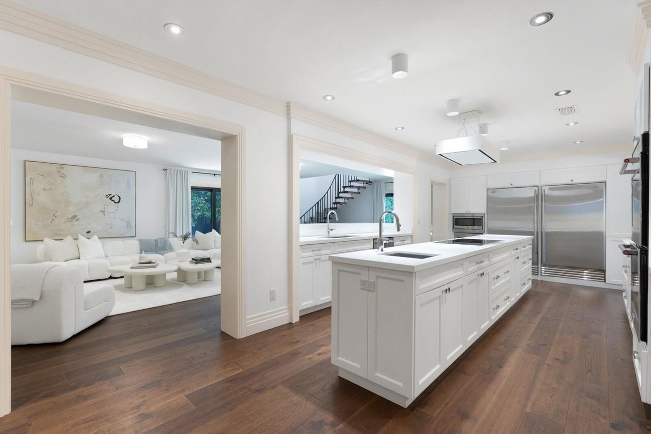 1435 N Ocean Way - Photo 6 of 24