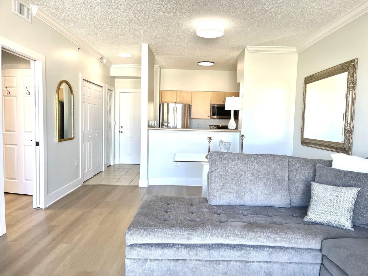 616 Clearwater Park Rd Apt 805 - Photo 7 of 50