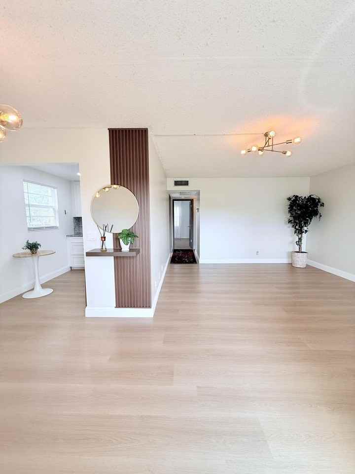 402 Brighton J - Photo 6 of 35