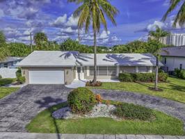 featured image of 1242 N Harbor Dr