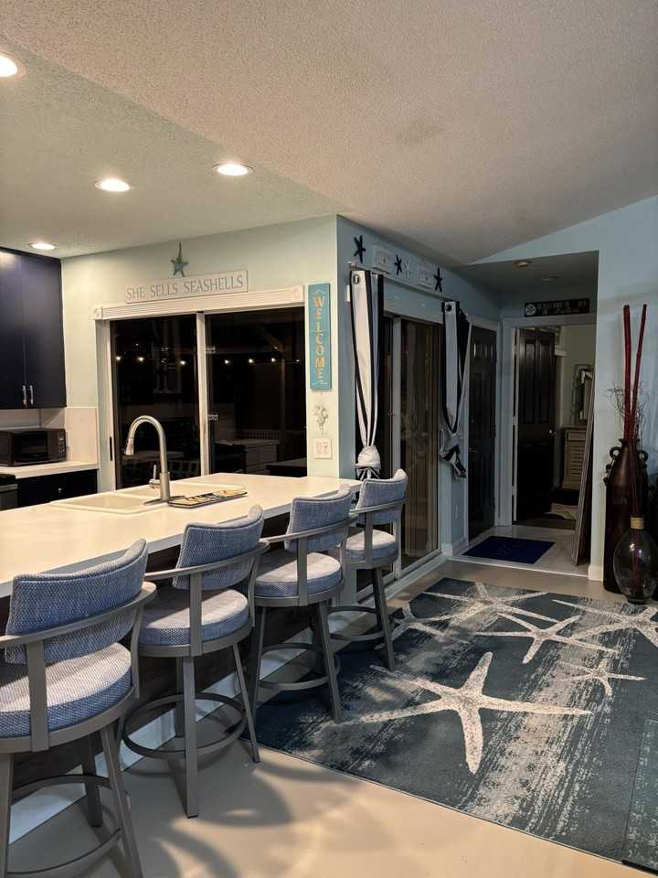 7104 Geminata Oak Ct Unit 7104 - Photo 4 of 9