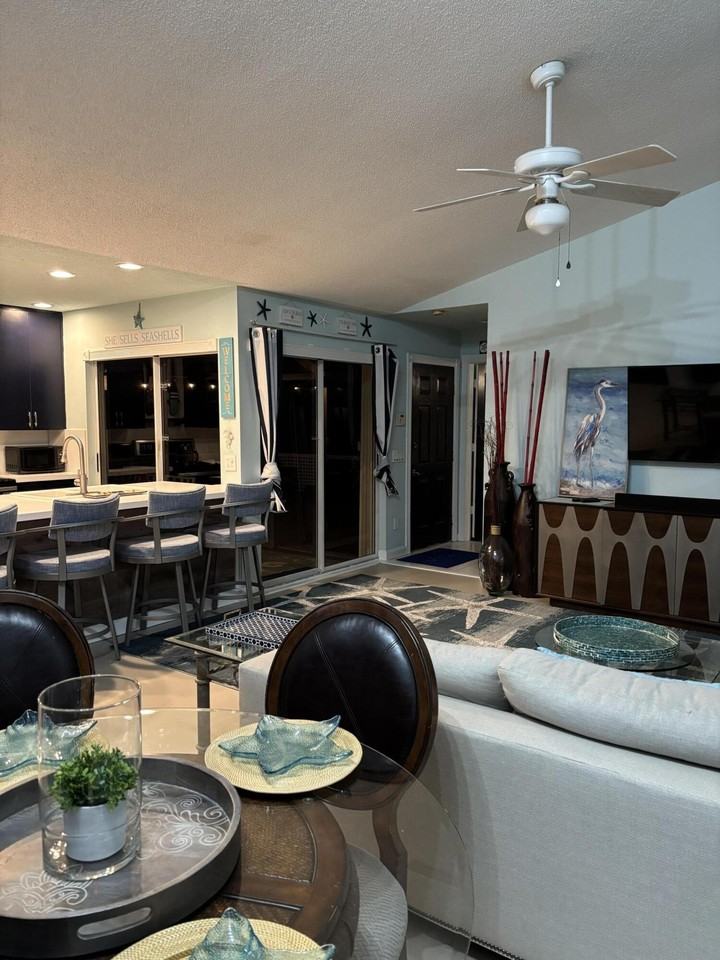 7104 Geminata Oak Ct Unit 7104 - Photo 5 of 9