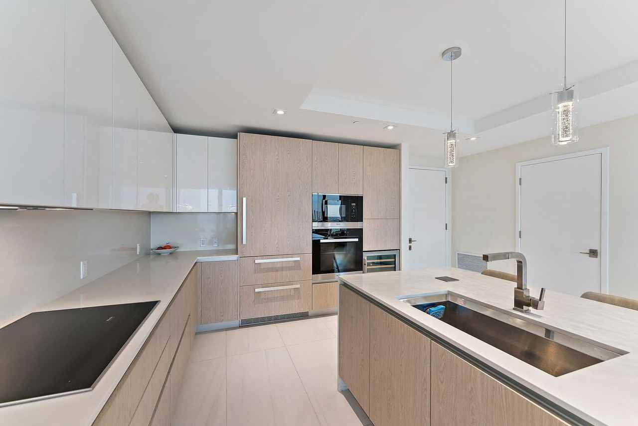 3100 N Ocean Dr Unit 1501 - Photo 5 of 50