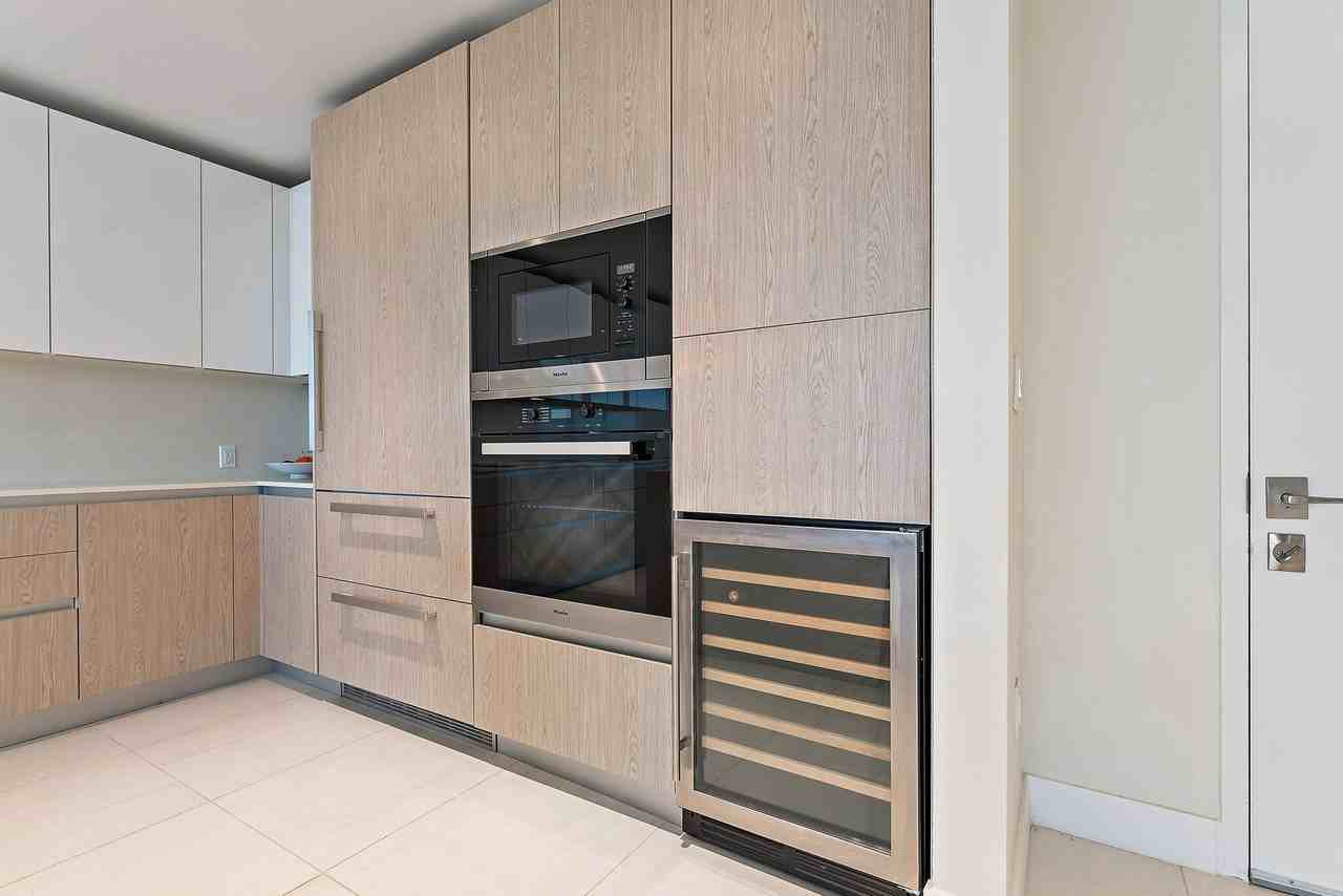 3100 N Ocean Dr Unit 1501 - Photo 6 of 50