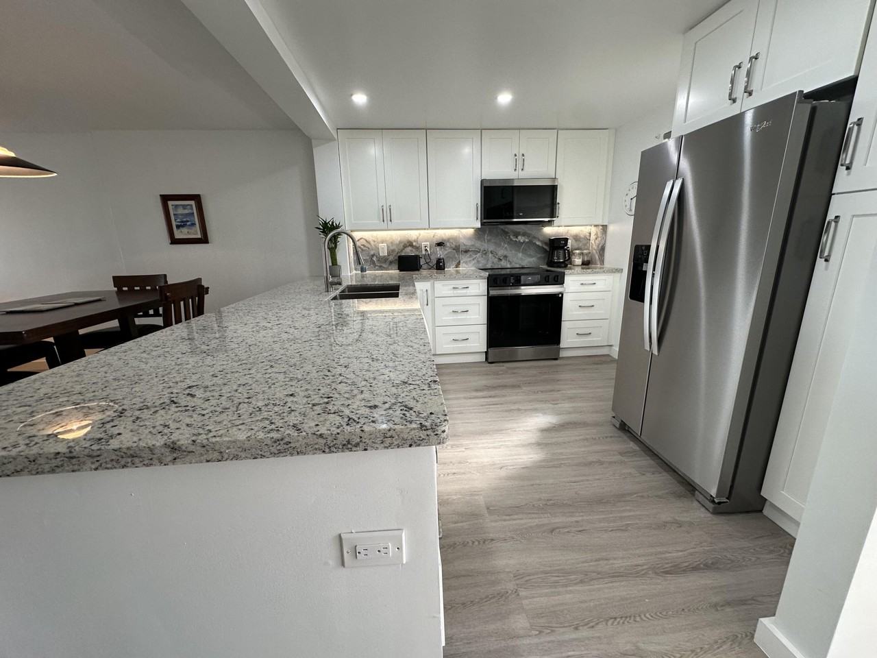 141 Se 3rd Ave Apt 203 - Photo 3 of 25