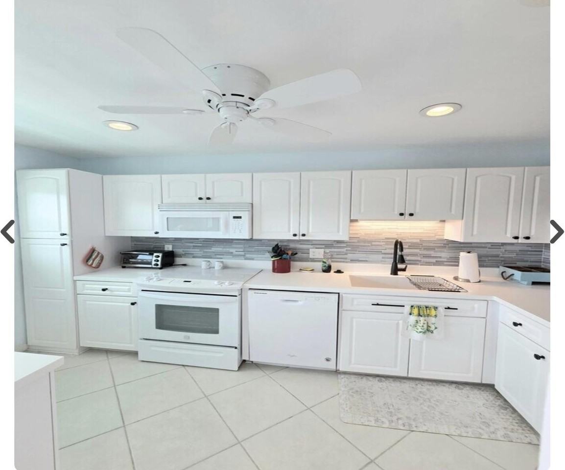 1225 Carlton Ct Apt 202 - Photo 3 of 15