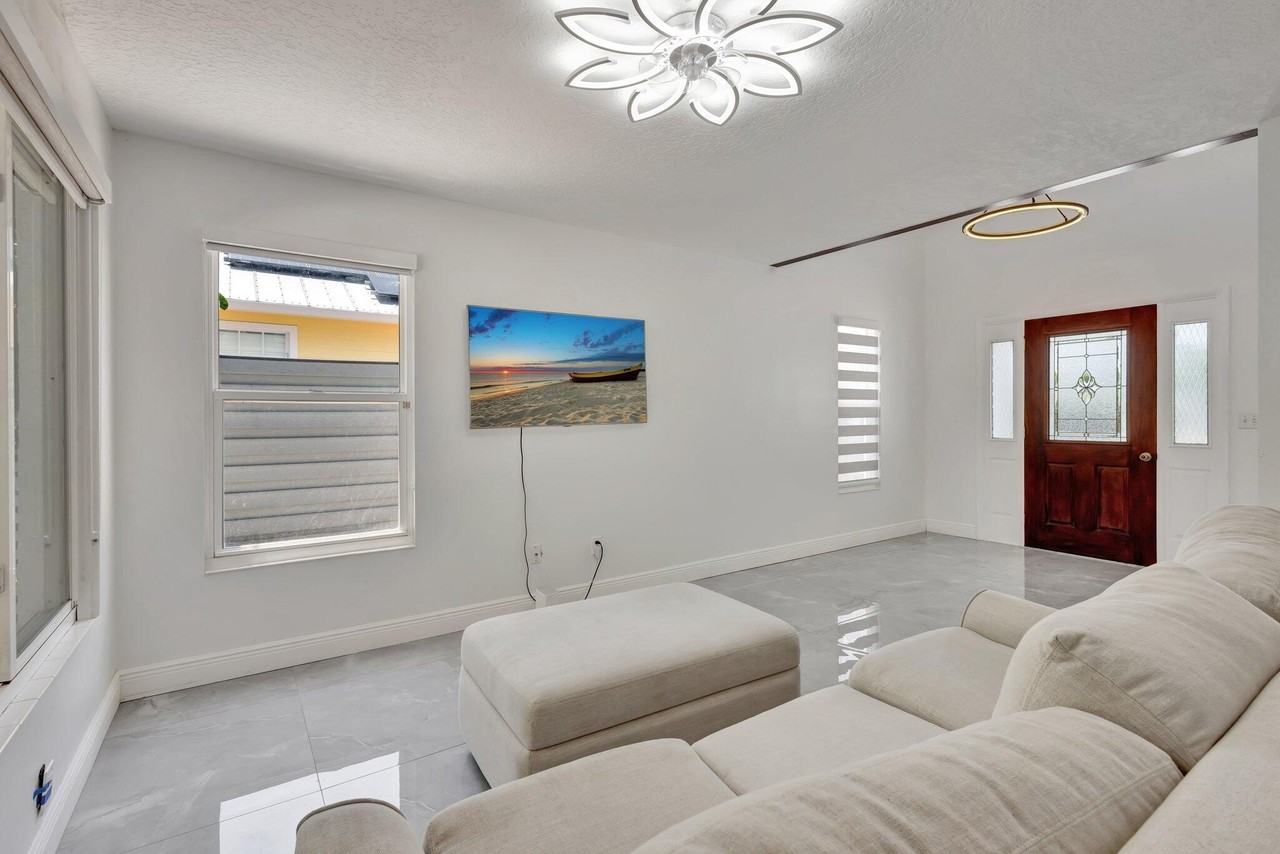 217 Marina Dr - Photo 7 of 45