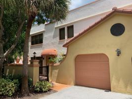featured image of 49 Uno Lago Dr
