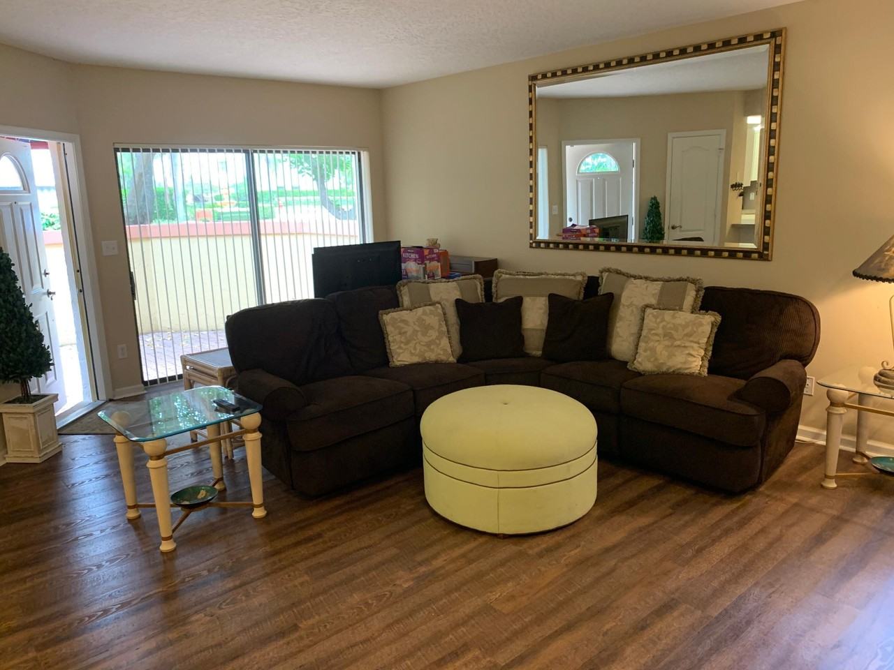 49 Uno Lago Dr - Photo 7 of 18