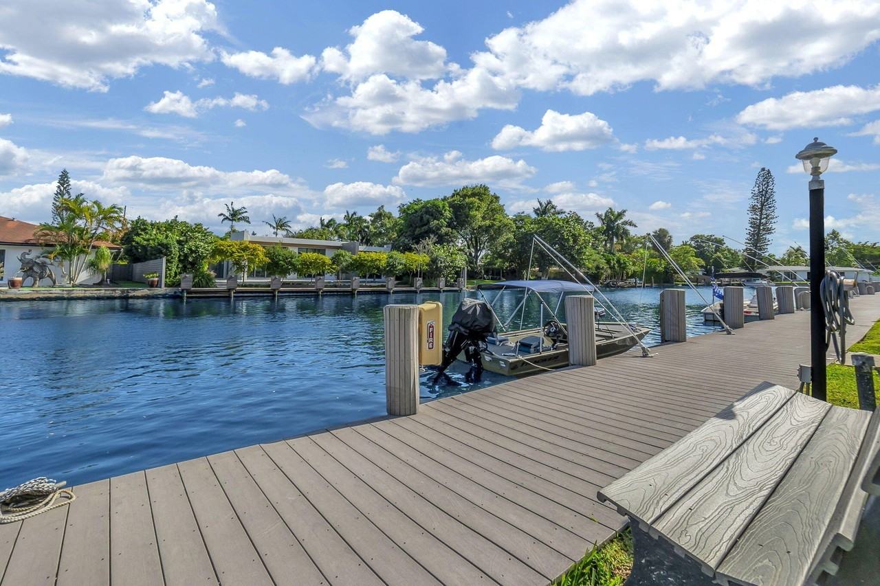 2970 Ne 16th Ave Apt 211