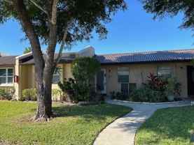 221 Lake Meryl Dr - Photo 1 of 1