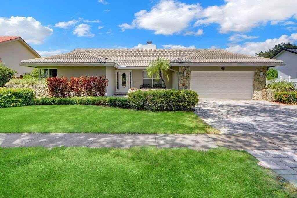 2665 Nw 41st St
